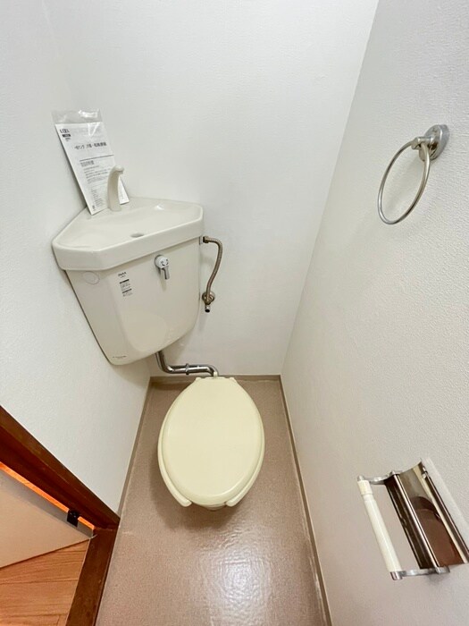 物件内観写真11　(トイレ)