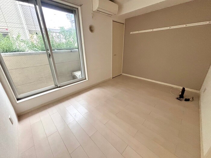 物件内観写真18　(居室)