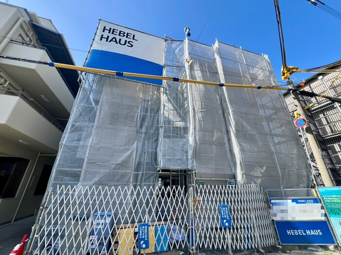 物件外観写真1　(建築中)