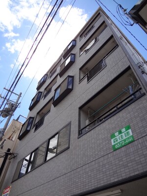 ベイスト－ン市岡外観写真