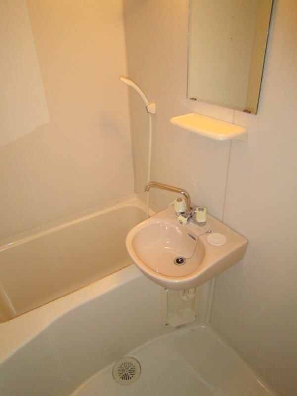 バス／シャワールーム等