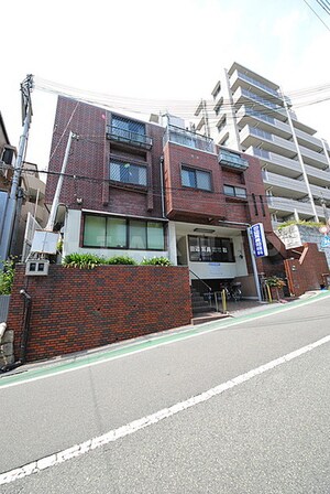 東伸ビル外観写真