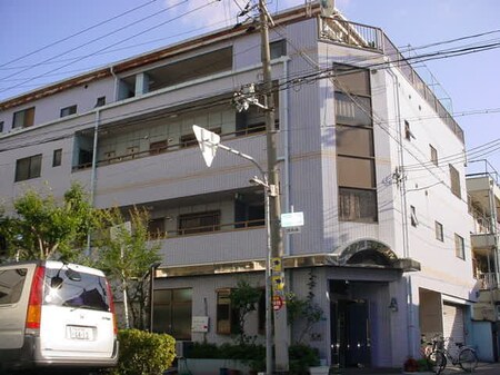 メゾンクリスタル外観写真