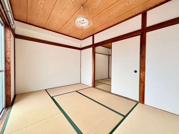 物件内観写真8　(居室)