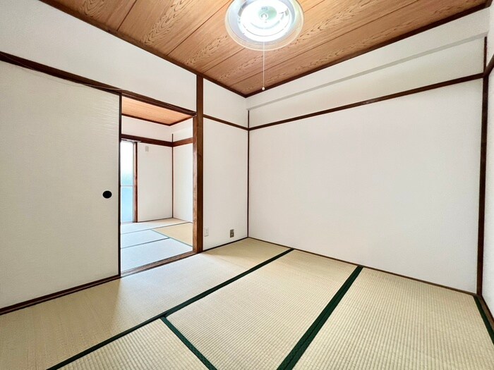 物件内観写真10　(居室)