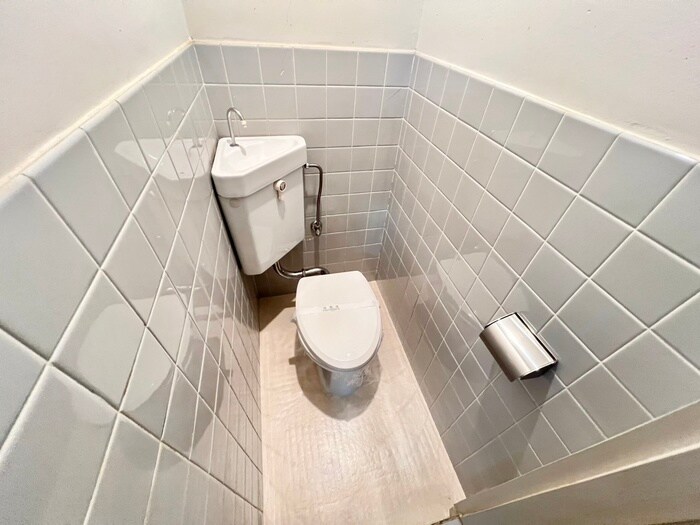 物件内観写真14　(トイレ)