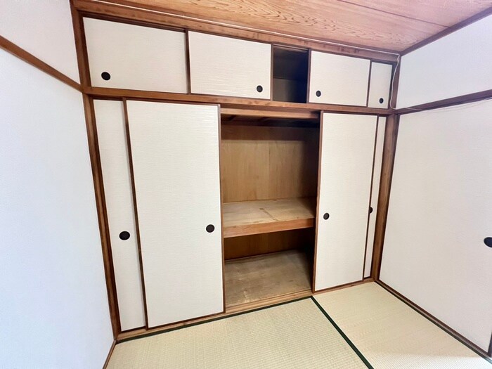 物件内観写真15　(収納)