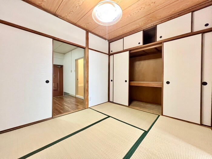 物件内観写真19　(居室)