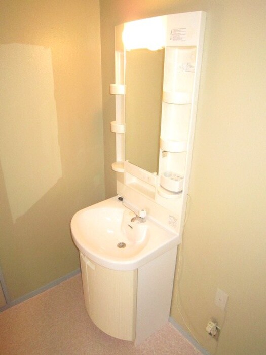 物件内観写真8　(洗面)