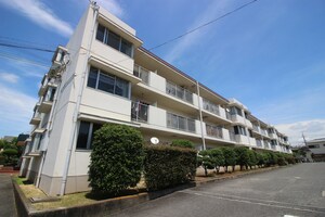 グランエスポア－ル深井外観写真