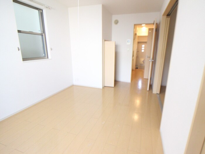 物件内観写真5　(居室)