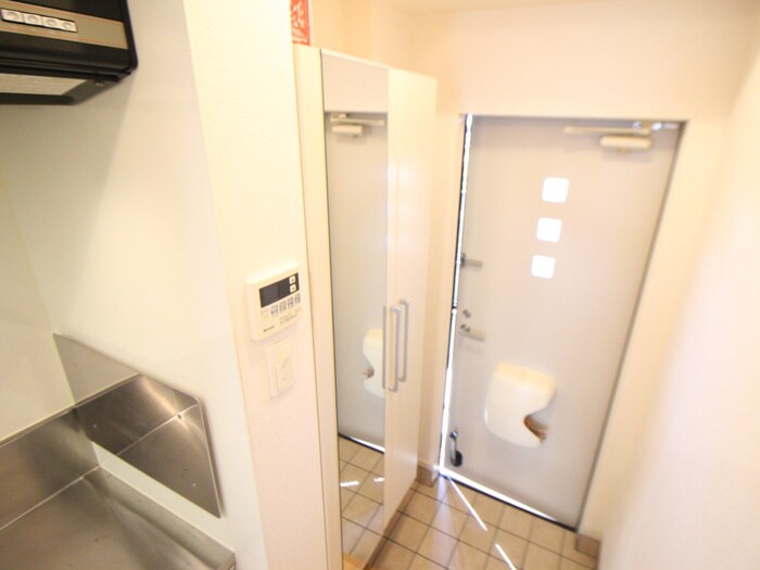 物件内観写真18　(靴箱)