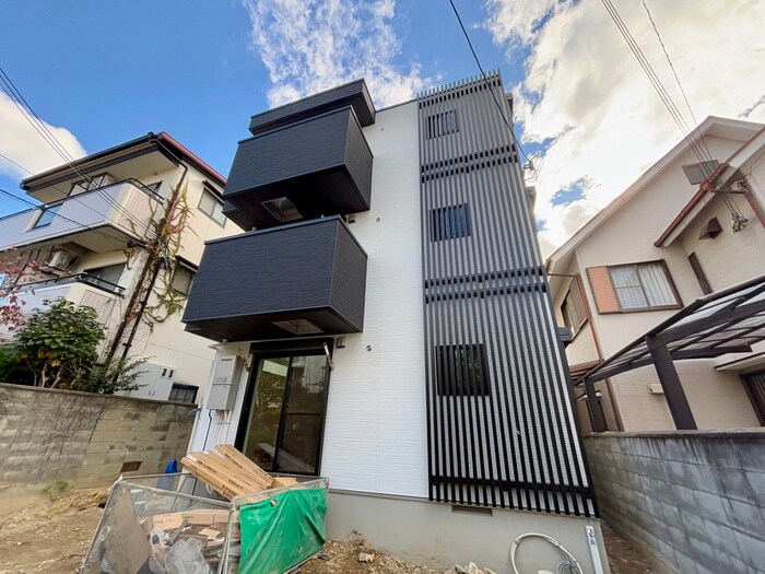 物件外観写真2　(外観写真)