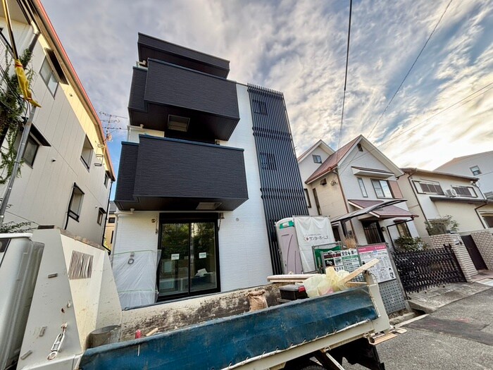 物件外観写真4　(外観写真)