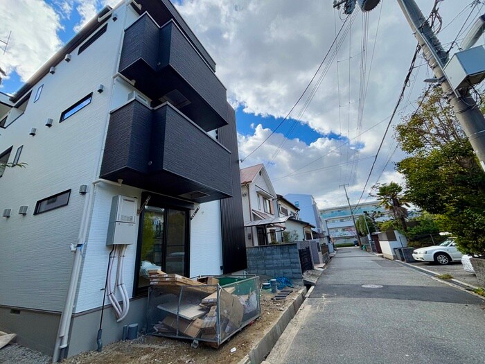 物件外観写真6　(周辺環境)