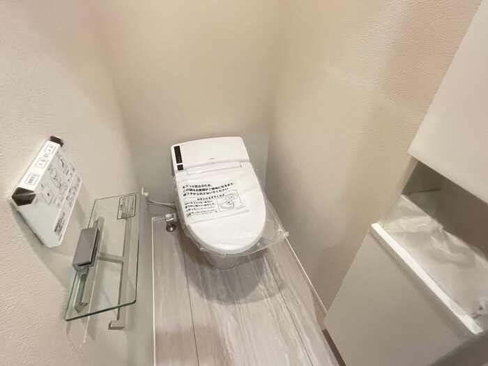 物件内観写真11　(トイレ)