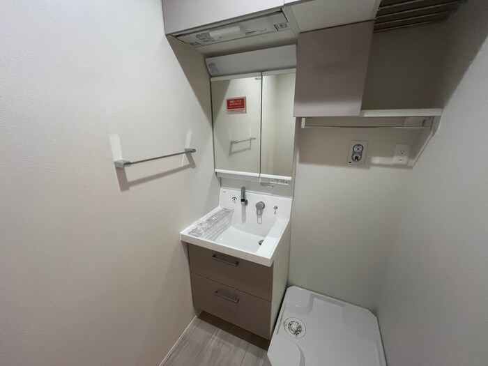 物件内観写真12　(洗面)