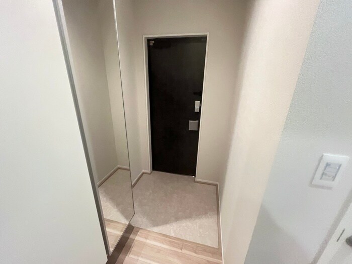 物件内観写真20　(玄関)