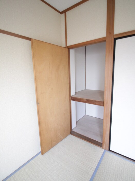 物件内観写真18　(収納)