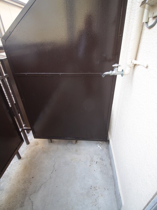 物件内観写真19　(洗濯機置場)