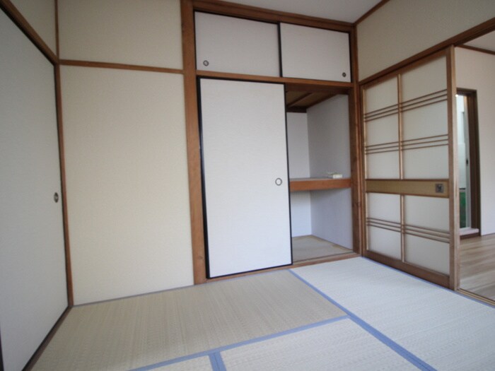 物件内観写真22　(居室)