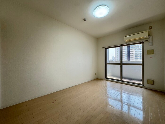 物件内観写真19　(居室)