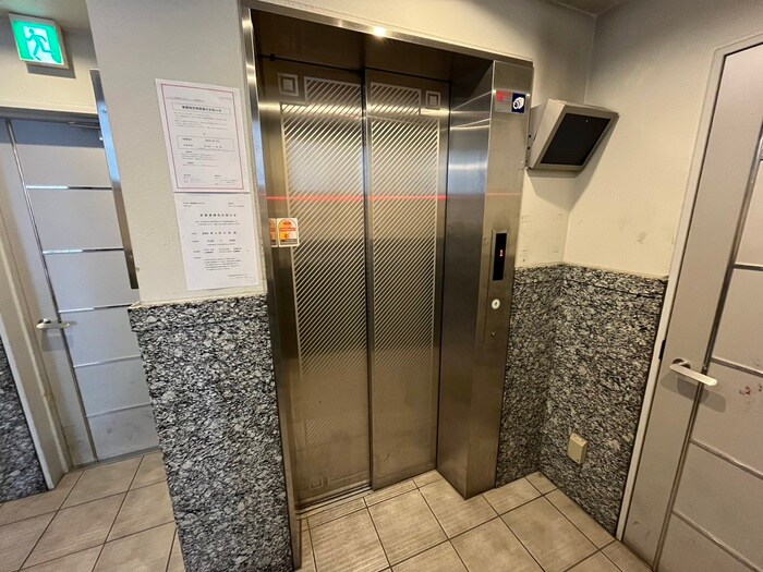 物件外観写真6　(建物設備)