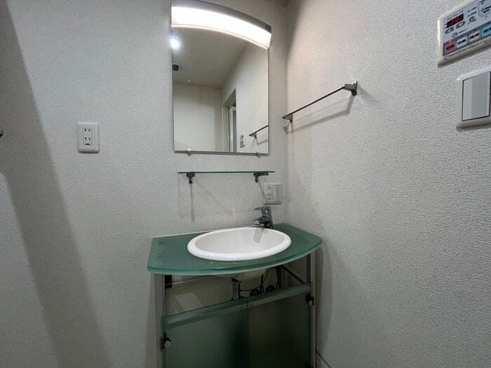 物件内観写真11　(洗面)