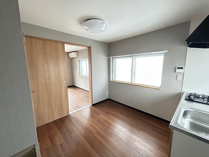 物件内観写真7　(居室)