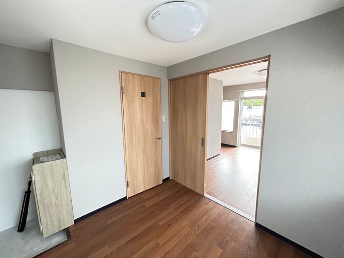 物件内観写真8　(居室)