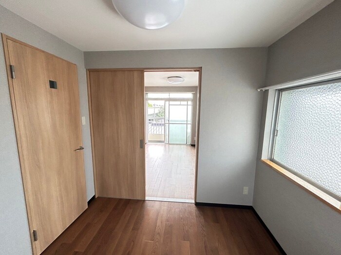 物件内観写真10　(居室)