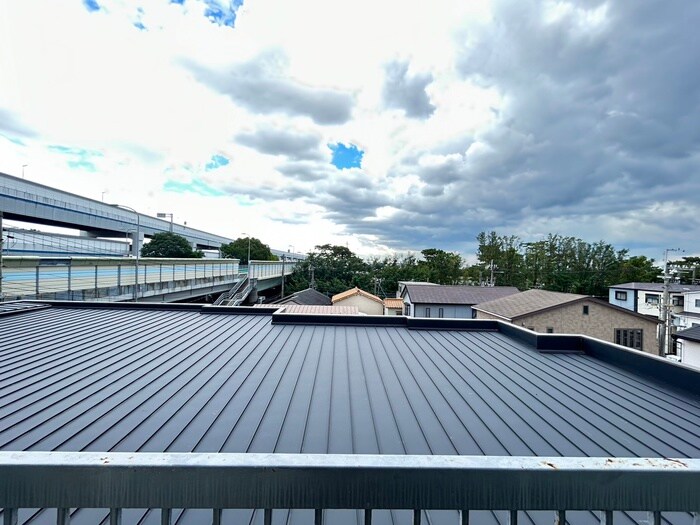 物件内観写真20　(室内からの展望)