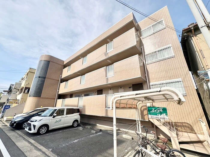 ベル青山Ⅰ番館の外観写真