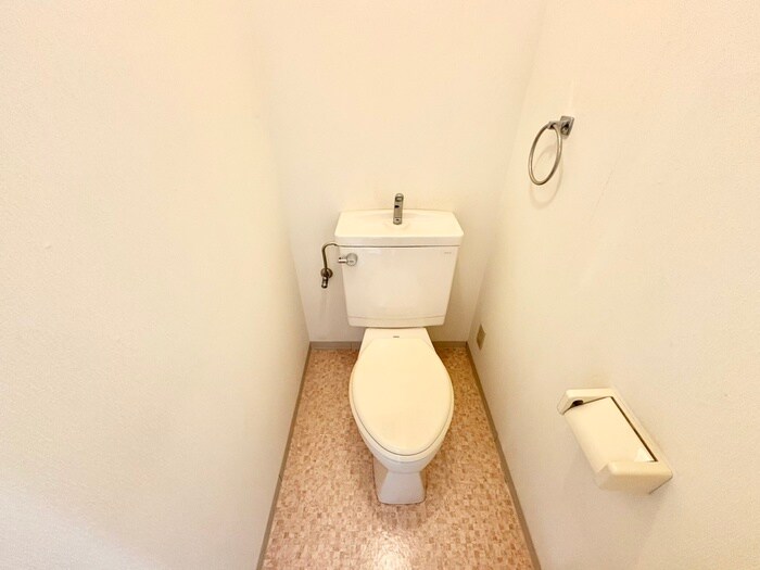 物件内観写真10　(トイレ)
