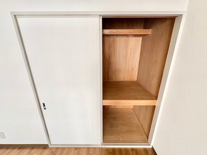 物件内観写真14　(収納)