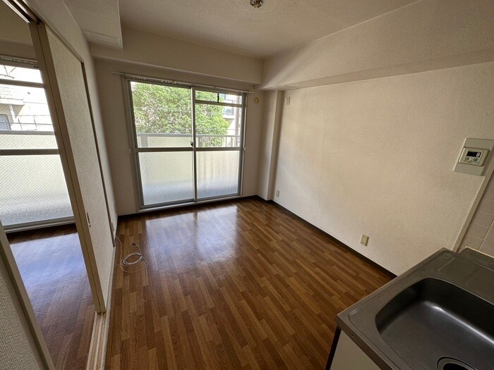 物件内観写真18　(居室)