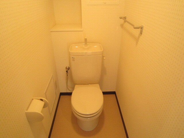 物件内観写真12　(トイレ)