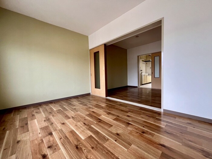 物件内観写真7　(居室)