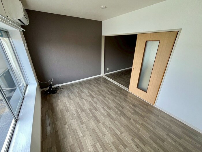 物件内観写真10　(居室)