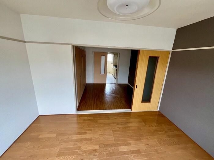 物件内観写真10　(居室)