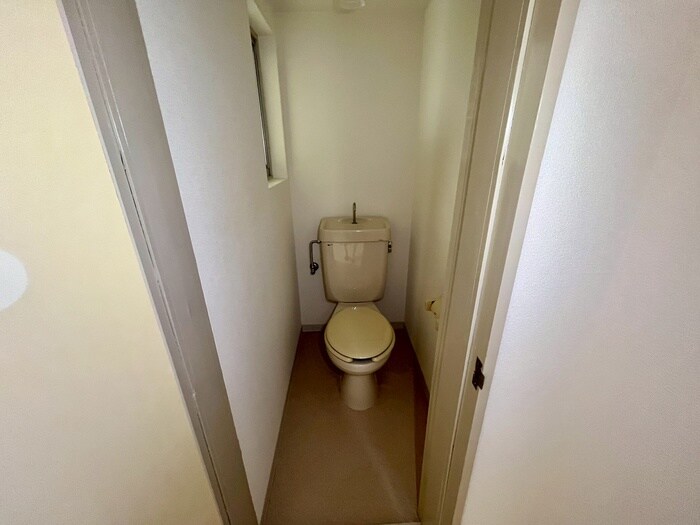 物件内観写真15　(トイレ)
