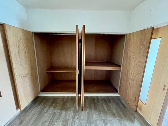 物件内観写真16　(収納)
