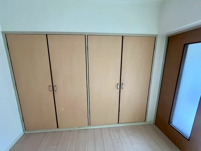 物件内観写真16　(収納)