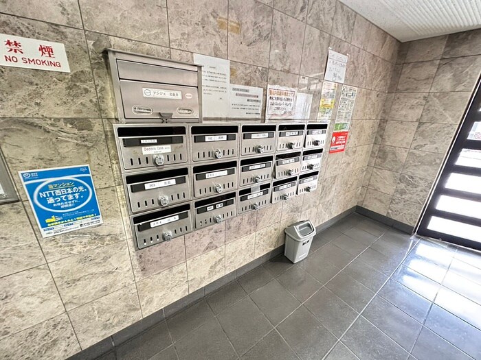 物件外観写真4　(建物設備)