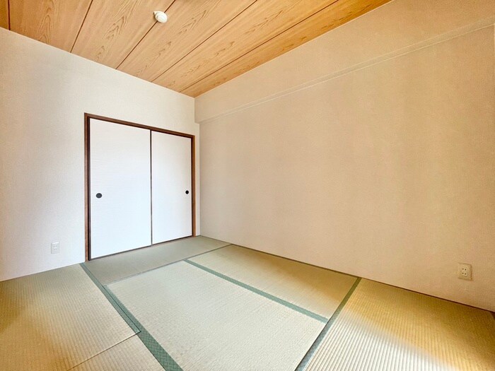 物件内観写真13　(居室)