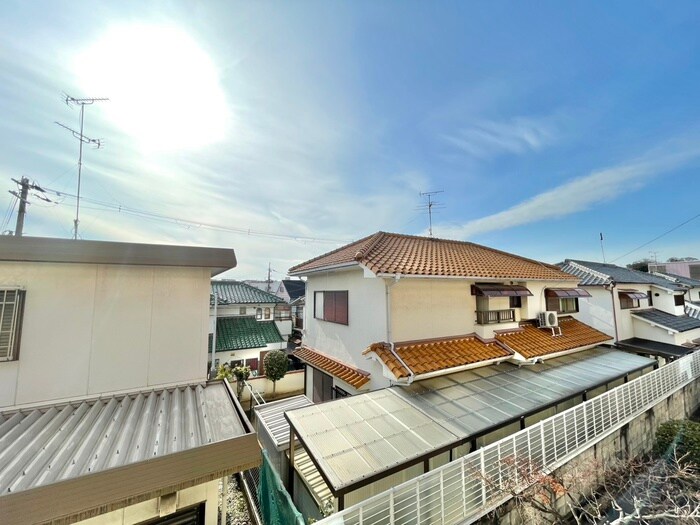 物件内観写真17　(室内からの展望)