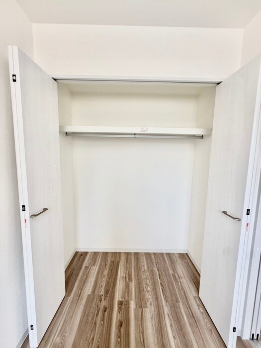 物件内観写真16　(収納)