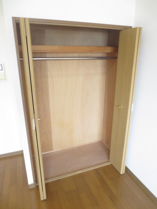 物件内観写真11　(収納)