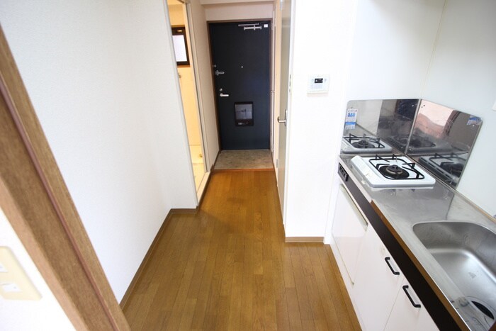 物件内観写真20　(廊下)