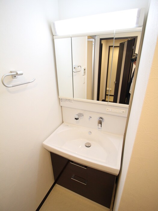 物件内観写真9　(洗面)